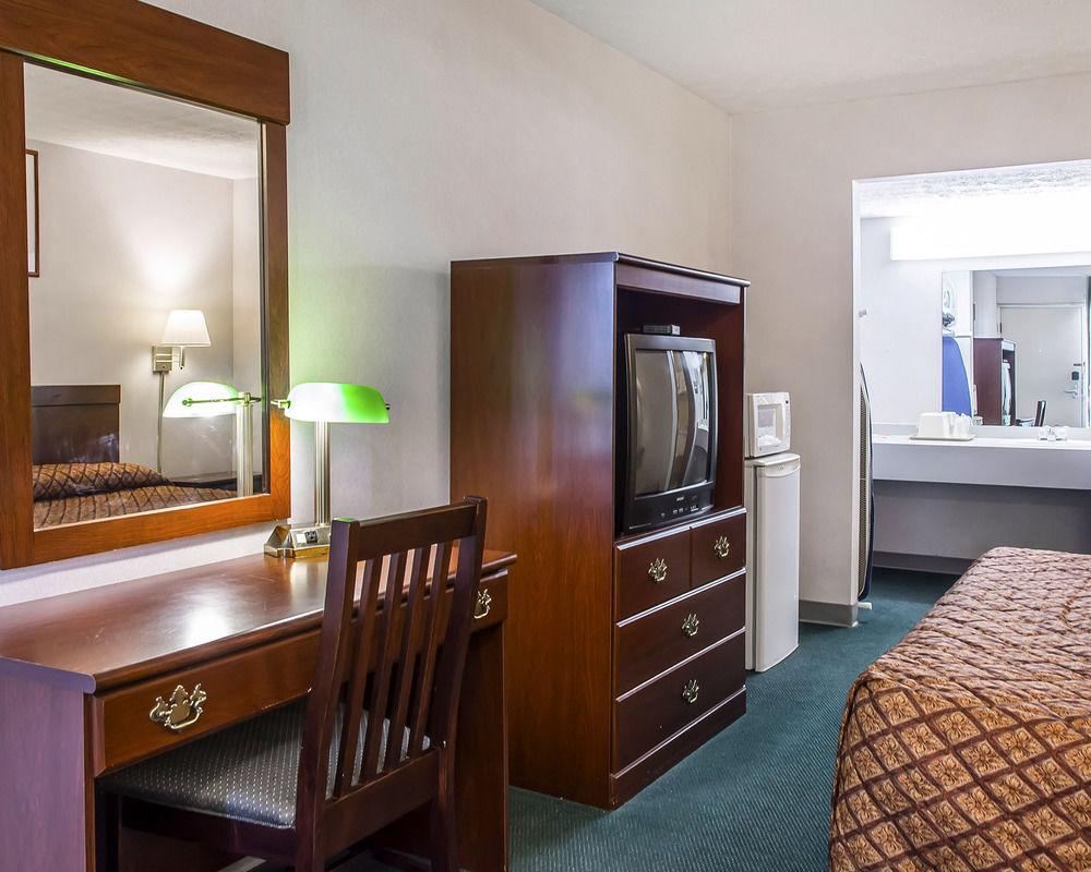 Red Roof Inn Walton - Richwood Luaran gambar