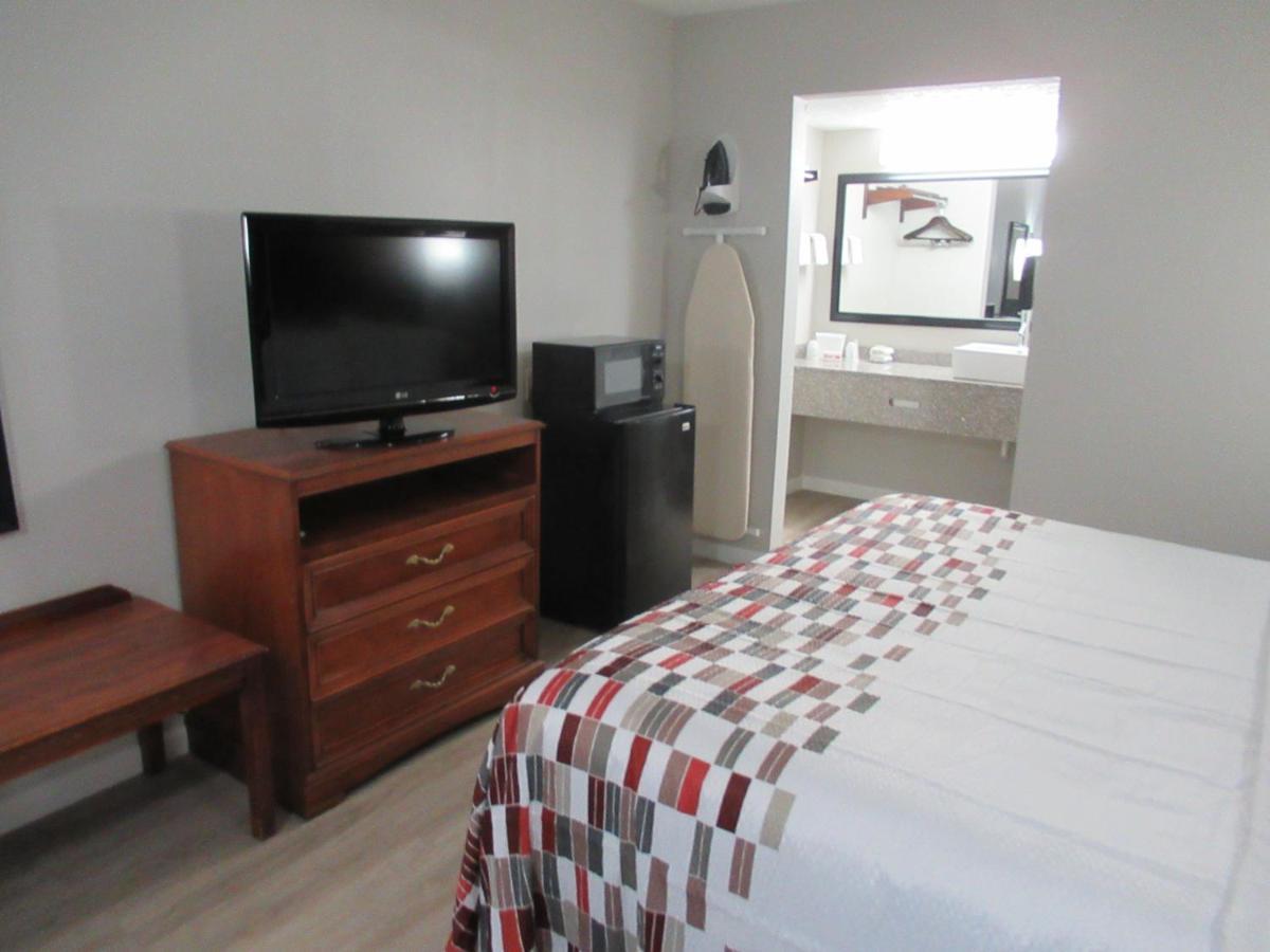 Red Roof Inn Walton - Richwood Luaran gambar