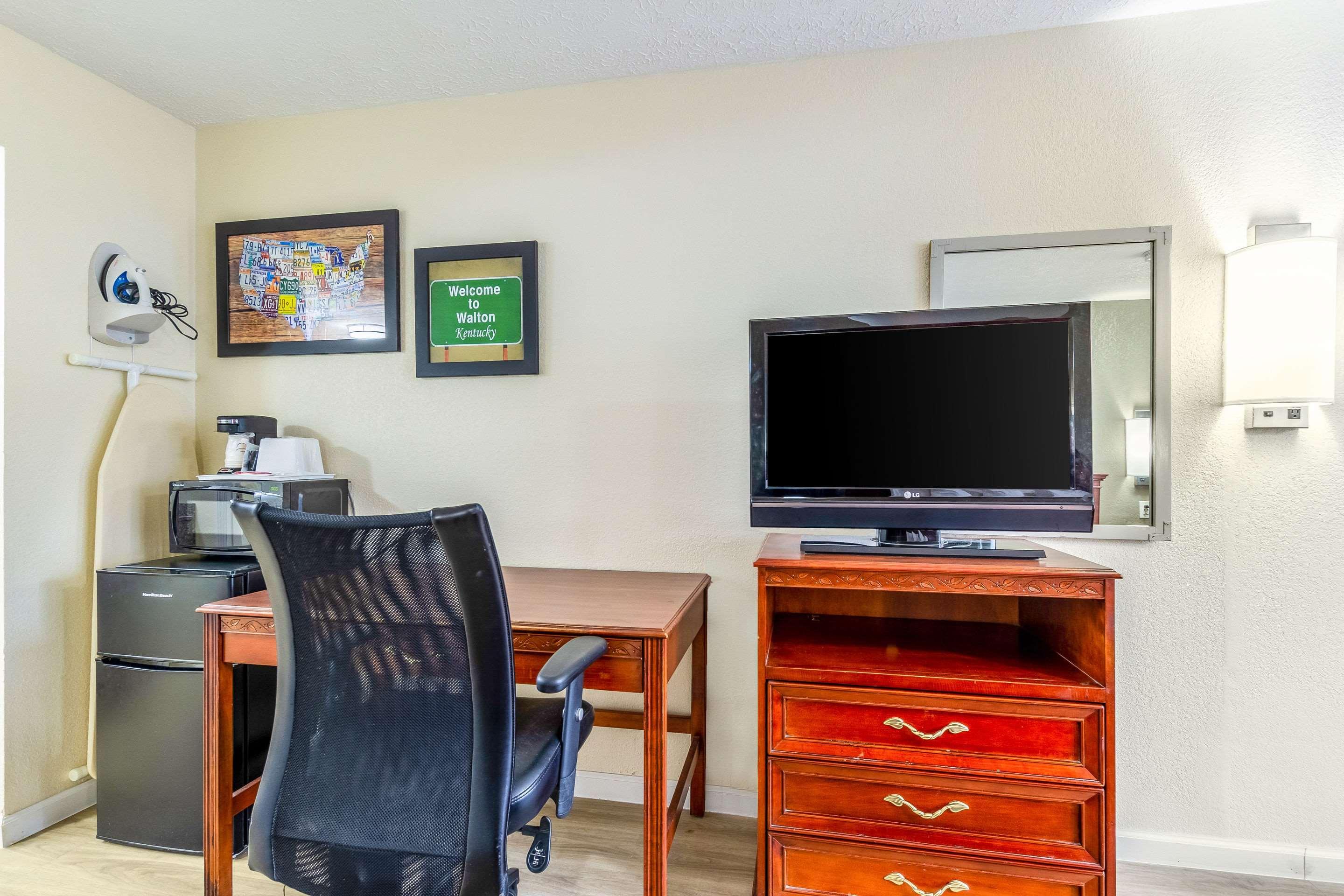 Red Roof Inn Walton - Richwood Luaran gambar